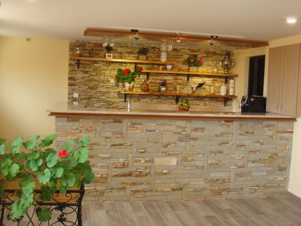 Guest House & Bistro Lefterova Kotel Exterior foto