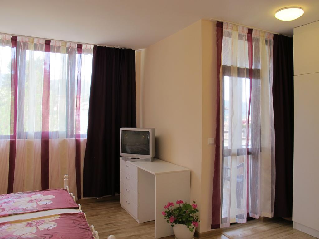 Guest House & Bistro Lefterova Kotel Exterior foto