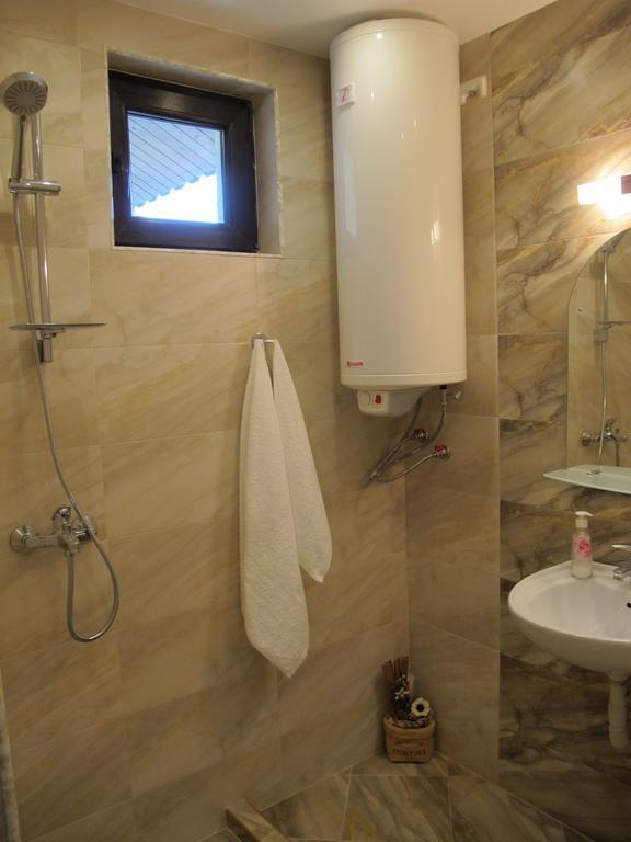 Guest House & Bistro Lefterova Kotel Exterior foto