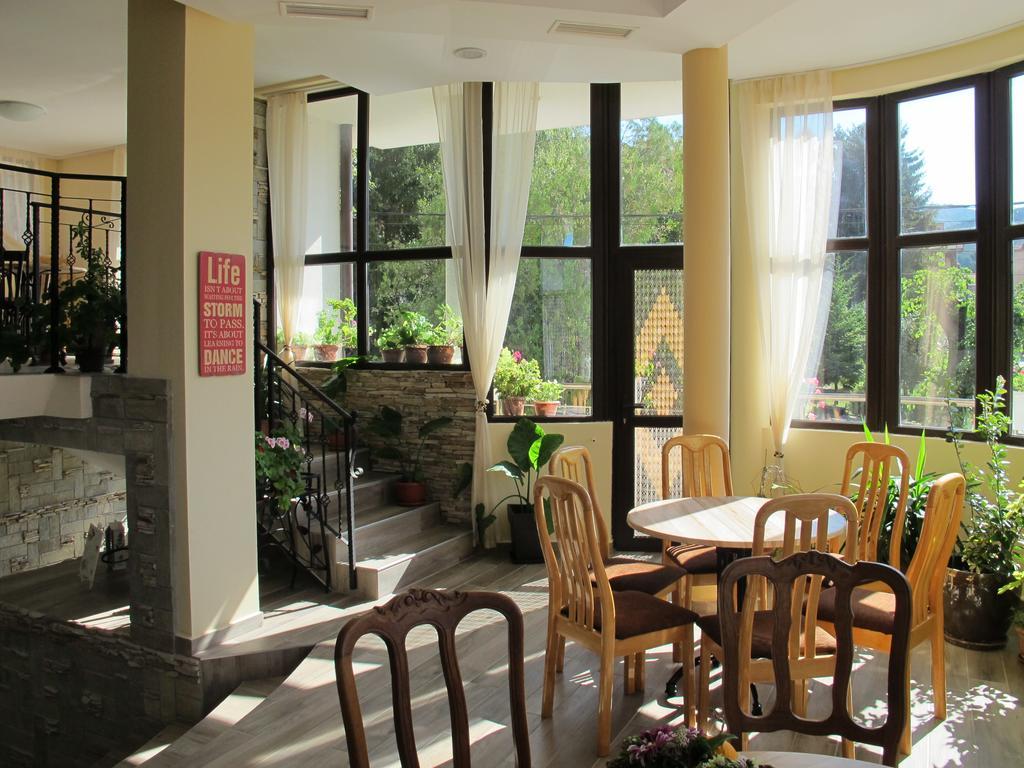 Guest House & Bistro Lefterova Kotel Exterior foto